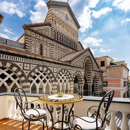 La Suite Del Cavaliere Amalfi Exterior photo